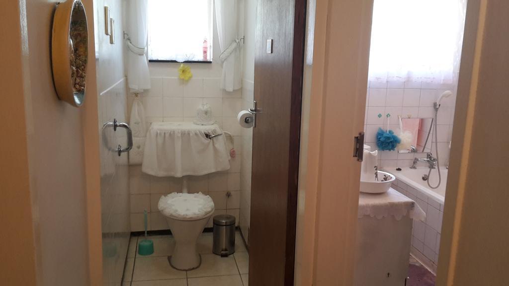 Heila'S In House Family Room-Homestay! Bloemfontein Exterior foto